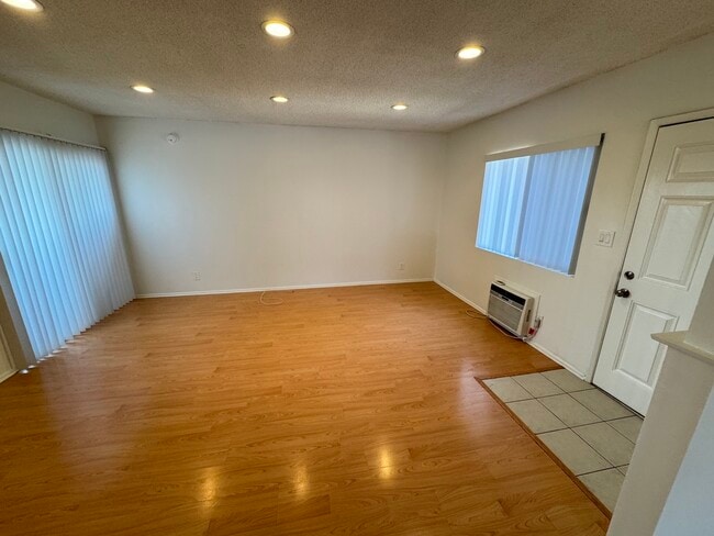 Foto del edificio - 1152 Ruberta Ave