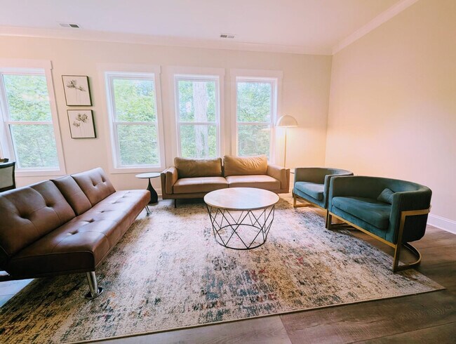 Building Photo - 2707 Bridgegate Cove NE
