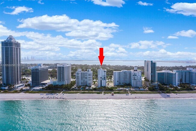 Foto del edificio - 5001 Collins Ave