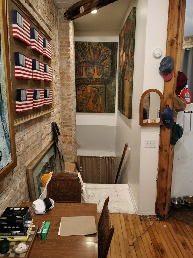 Foto del edificio - 1346 N Paulina St