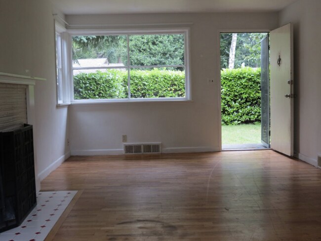 Foto del edificio - 3610 86th Ave SE
