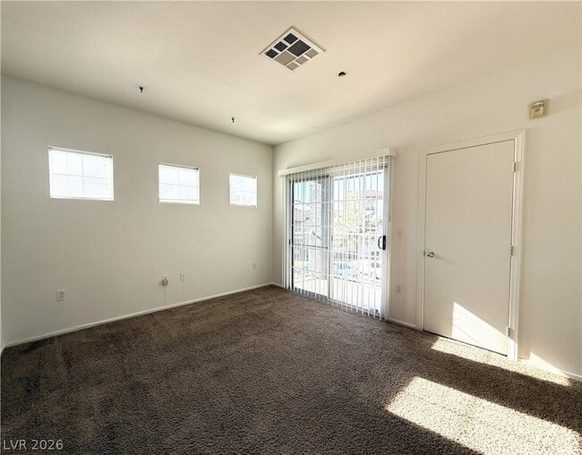 Building Photo - 5975 Barbosa Dr