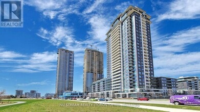 Building Photo - 15 Water Walk Dr