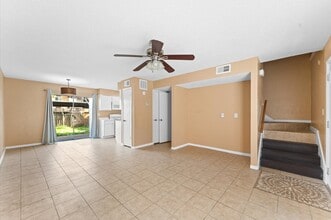 Building Photo - 1606 Eagle Lake Rd