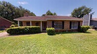 Foto principal - 3120 Ravenwood Dr