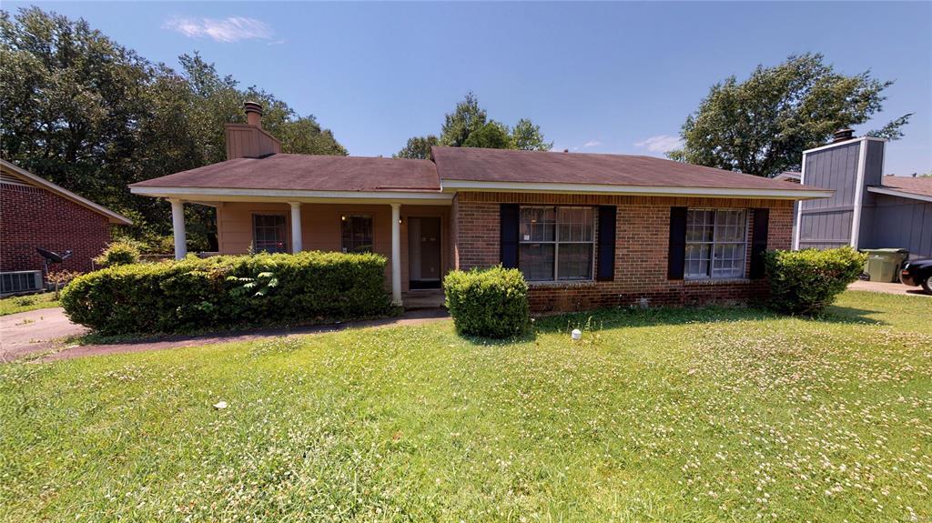 Primary Photo - 3120 Ravenwood Dr