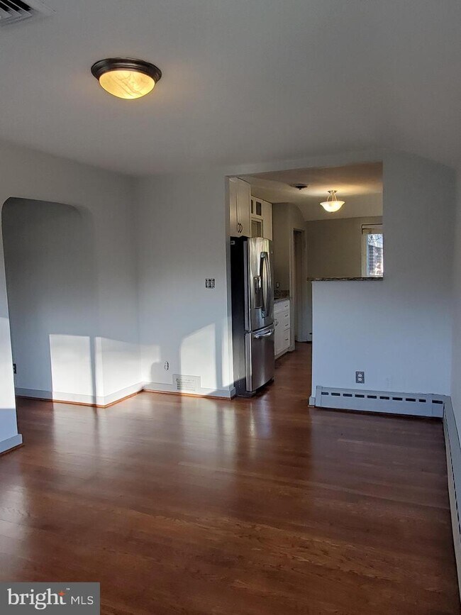 Foto del edificio - 1301 N Stuart St