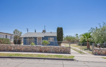 Building Photo - 6104 Jemez Dr