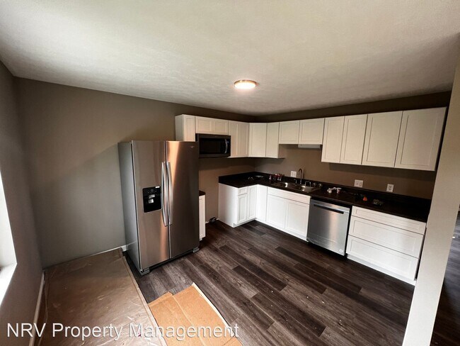 Foto del edificio - 2 br, 1.5 bath House - 685 H High Street