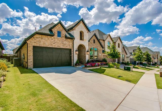 Foto principal - 2702 Woodpoint Rd
