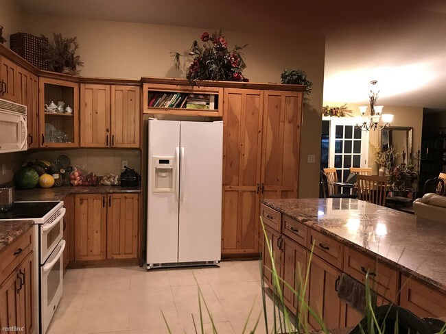 Foto del edificio - 4 br, 3 bath House - 3300 Pioneer 11th Street