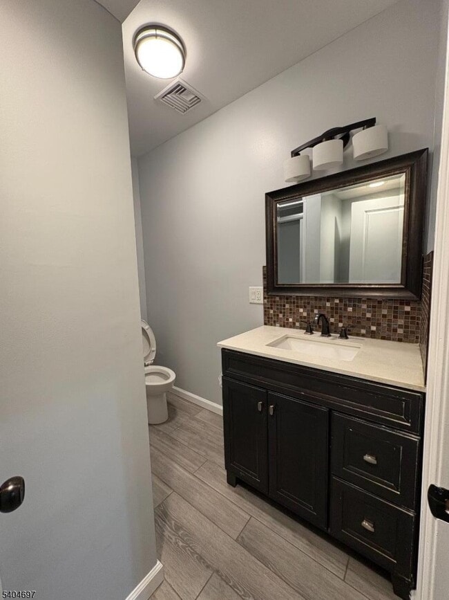 Foto del edificio - 173 Lincoln Ave