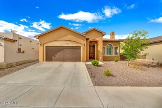 Building Photo - 14677 Rockbridge