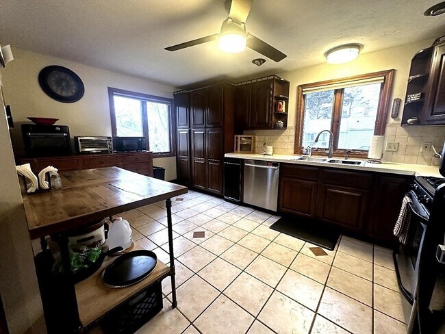 Foto del edificio - 284 Washington St