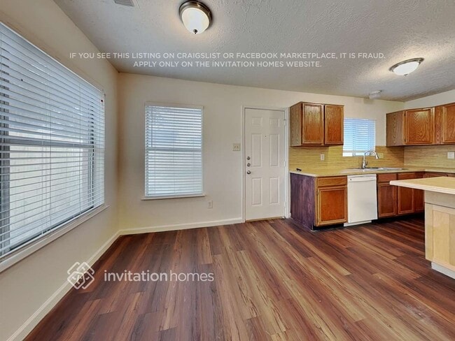 Building Photo - 19315 Bristlestar Dr