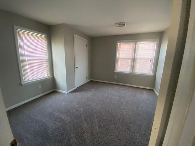 Building Photo - 3 Bedroom 1 bathroom located in Carlisle