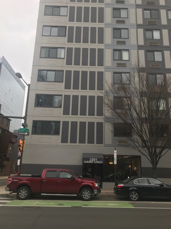 Foto del edificio - 2201 Cherry St