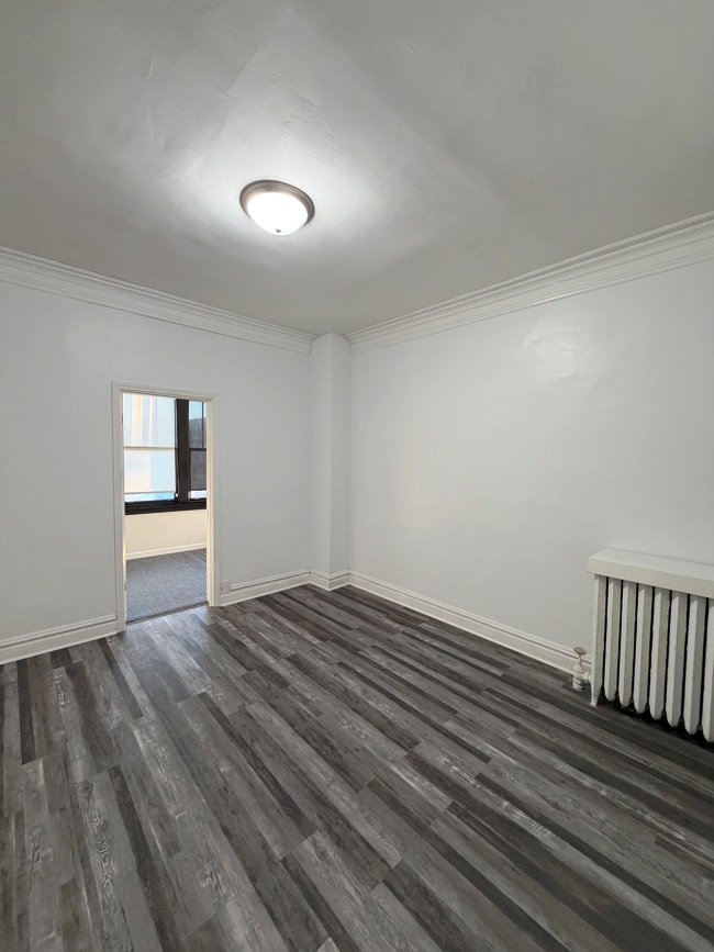 Primary - 1244 W 97th Pl