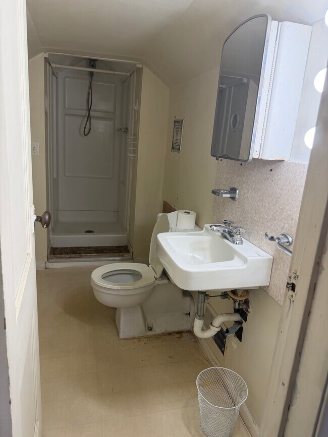 Foto del edificio - 314 W Crawford St