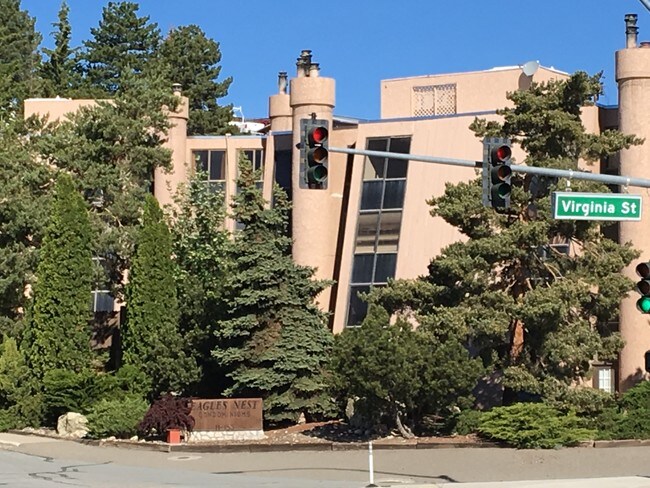 Building Photo - 29 Vista Rafael Pkwy