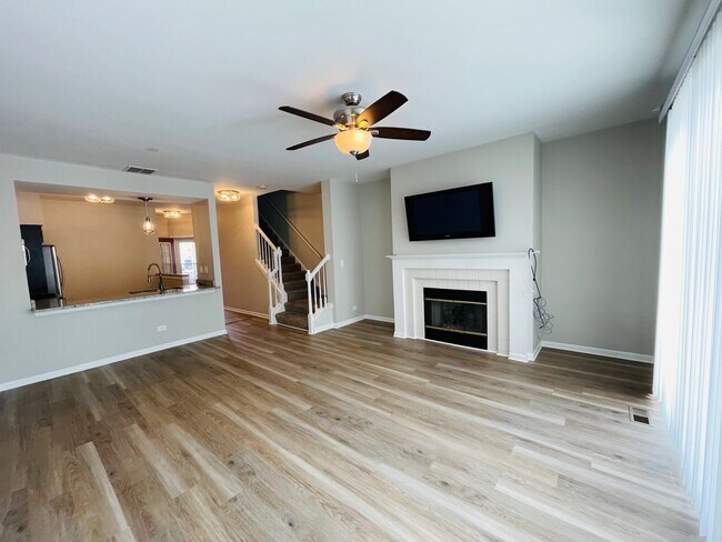 Building Photo - 17849 W Salisbury Dr
