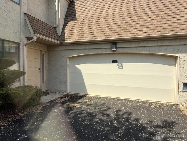 Building Photo - 75 Gate House Ln