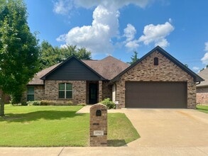 Building Photo - 3700 Old Omen Rd