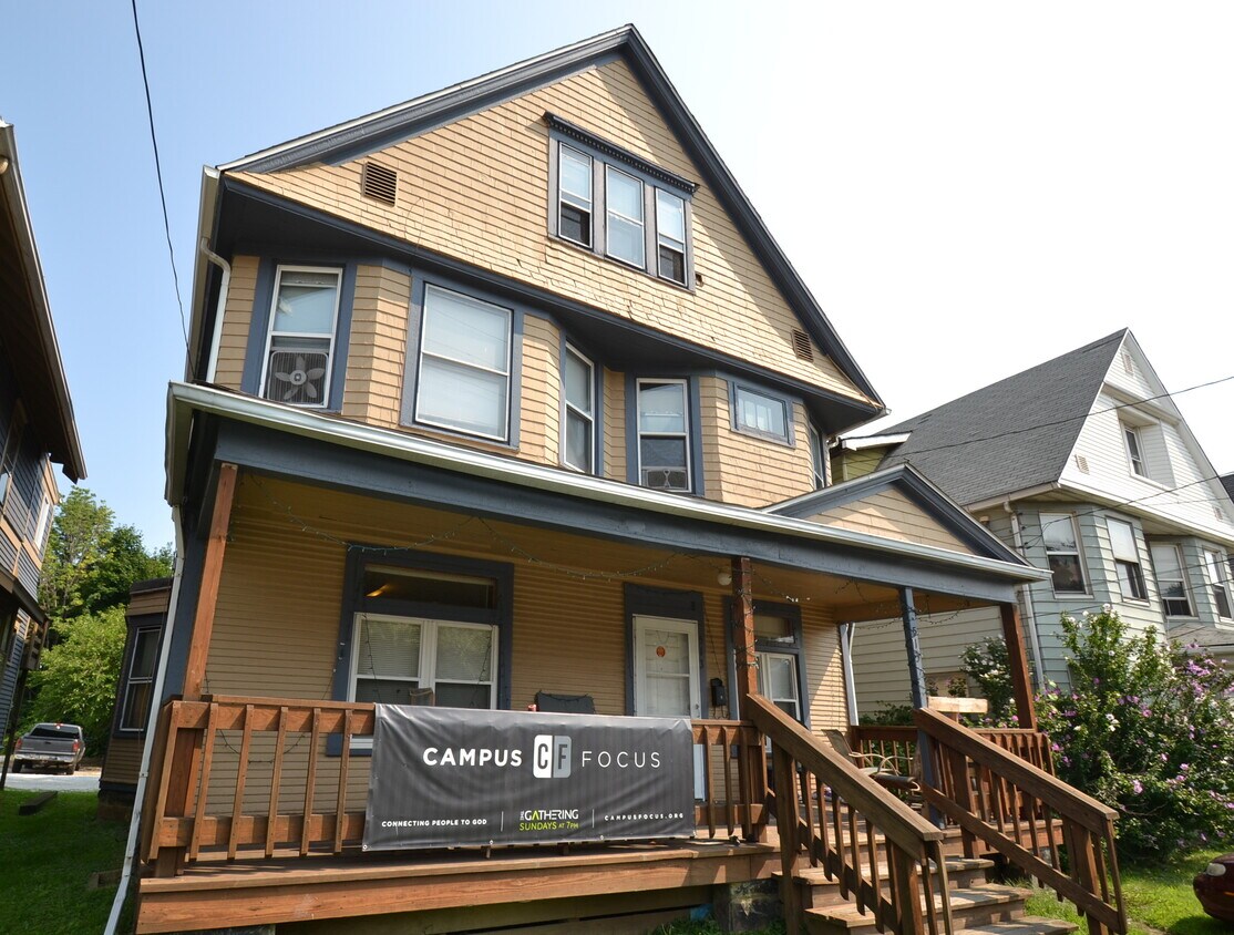 Primary Photo - 513 E Buchtel Ave