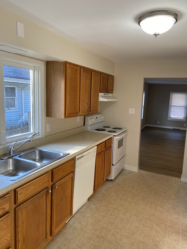 Foto del edificio - 118 Brentwood Plz