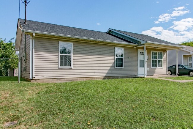 Foto del edificio - 1126 Timothy Ave