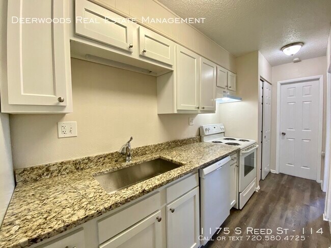Foto del edificio - 1175 S Reed St