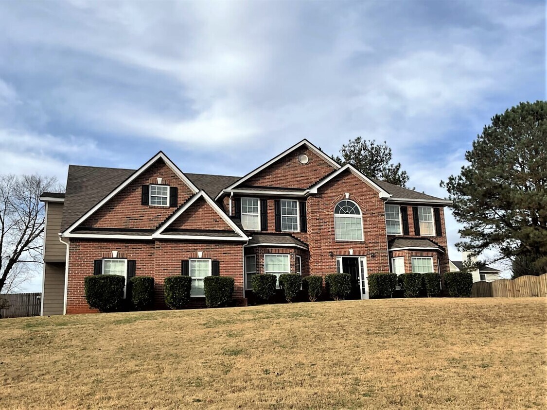 Foto principal - 301 Rambling Ct