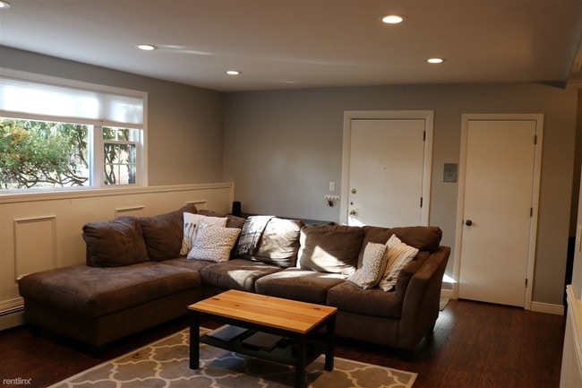 Foto del edificio - 1 br, 1 bath Condo - Northgate Gardens