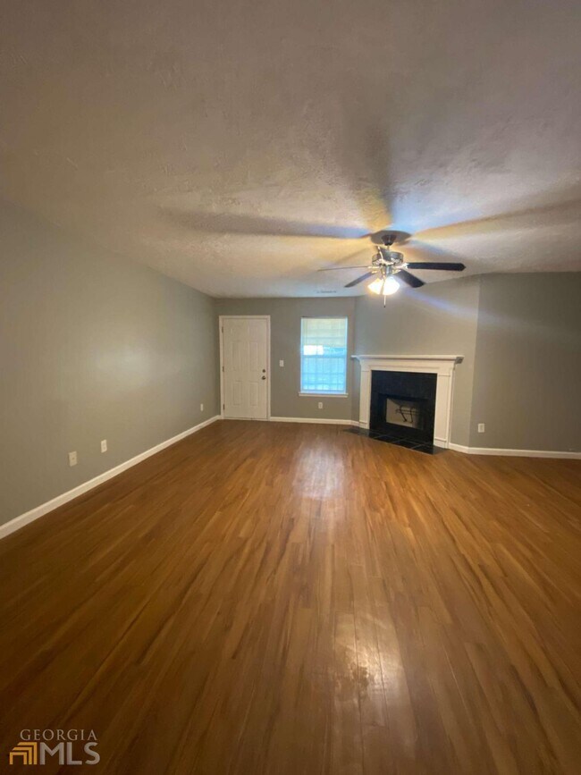 Foto del edificio - 2807 Vining Ridge Terrace