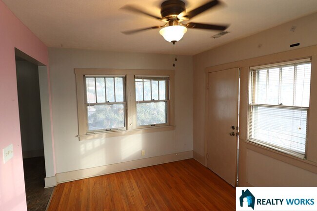 Foto del edificio - 2611 A St