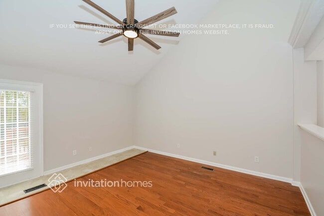 Building Photo - 949 Chesire Way