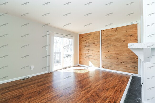 Foto del edificio - 5 Mayfield Rd