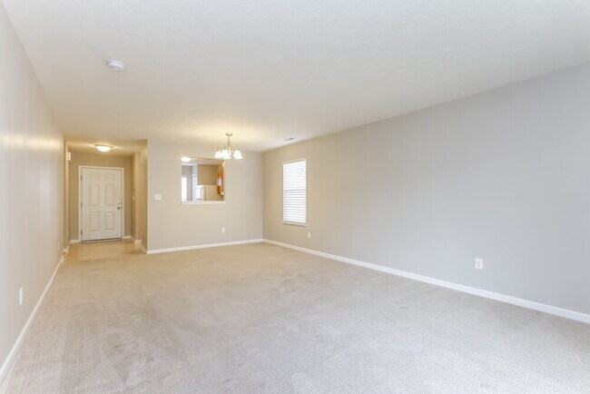 Foto del edificio - 4645 Deacon Ln
