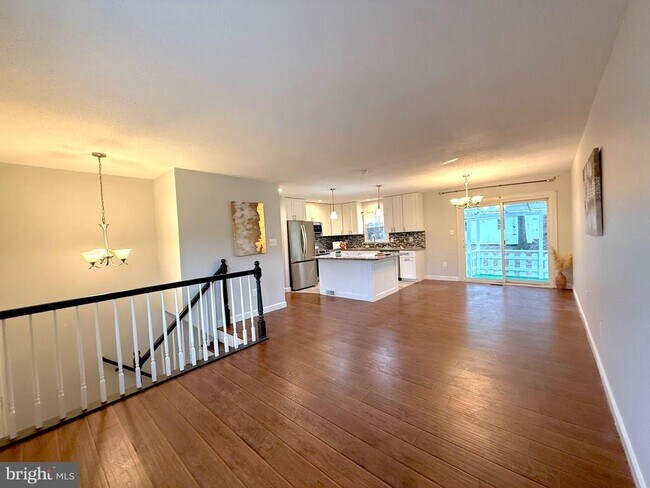 Foto del edificio - 4959 Linsey Ct