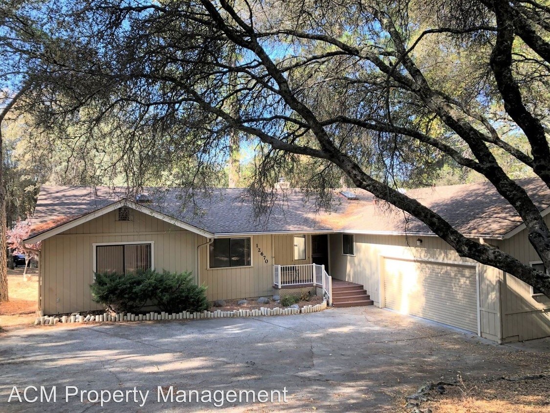 Primary Photo - 3 br, 2.5 bath House - 12670 Golden Trout