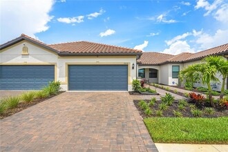 Building Photo - 14574 Mossy Pine Ct