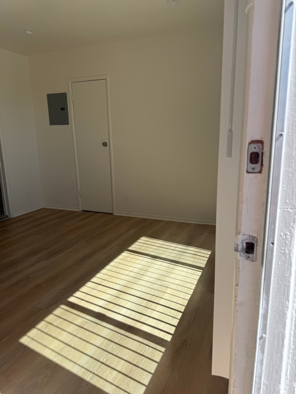 Building Photo - 6214 Holly Mont Dr