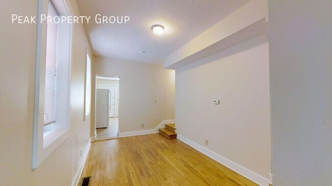 Foto del edificio - 1379 Indianola Ave