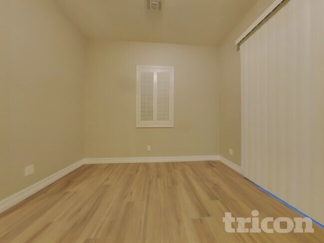 Foto del edificio - 2467 N 149th Ln