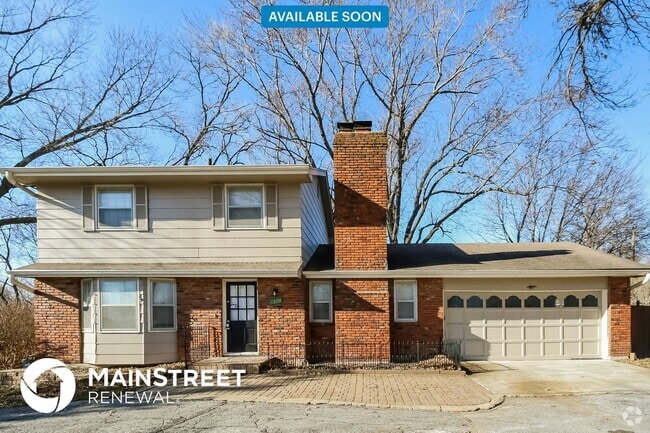 Building Photo - 2300 NW 85th Terrace