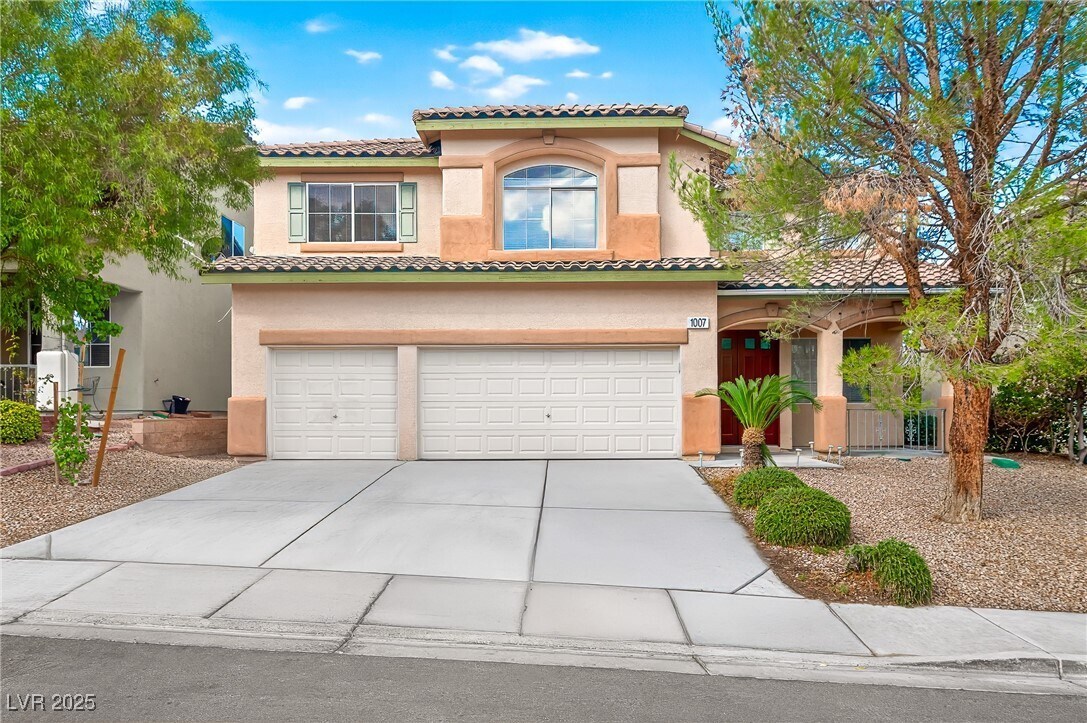 Foto principal - 1007 Paradise View St