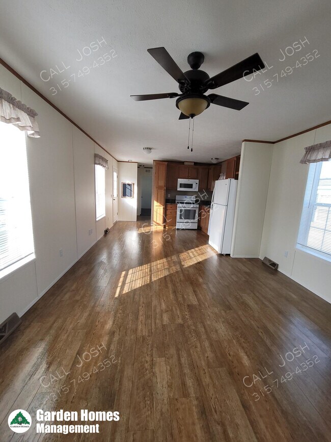 Building Photo - 3 Wildtree Cir