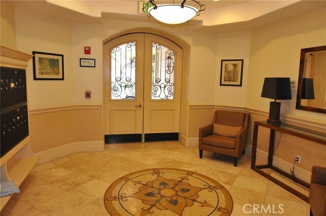 Foto del edificio - 137 S Spalding Dr