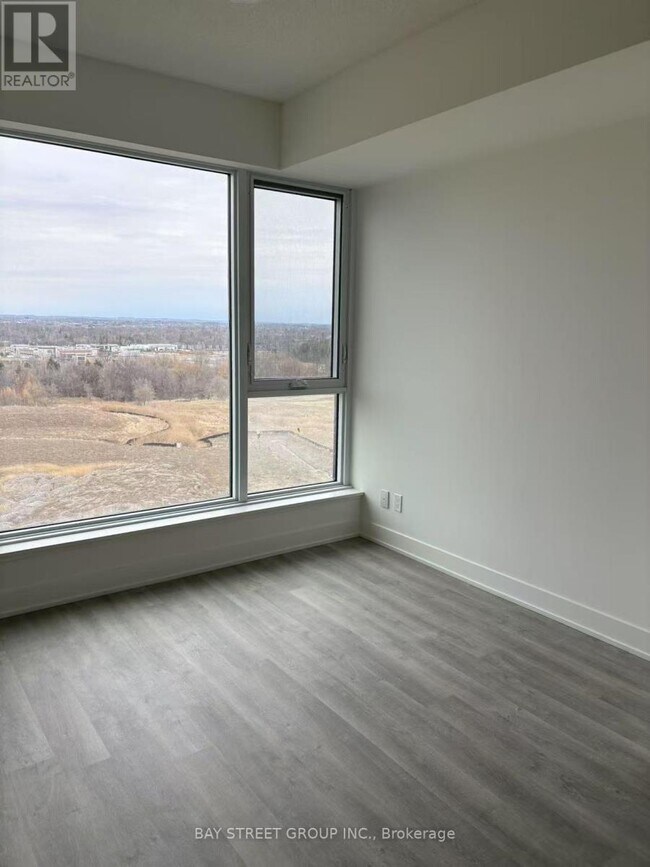 Building Photo - 56-1056 Andre de Grasse St