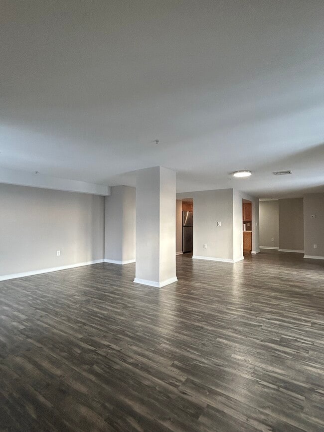 Building Photo - THE FAIRVIEW